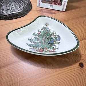 Cuthbertson Ceramic Holiday Trinket Box Crackle Finish